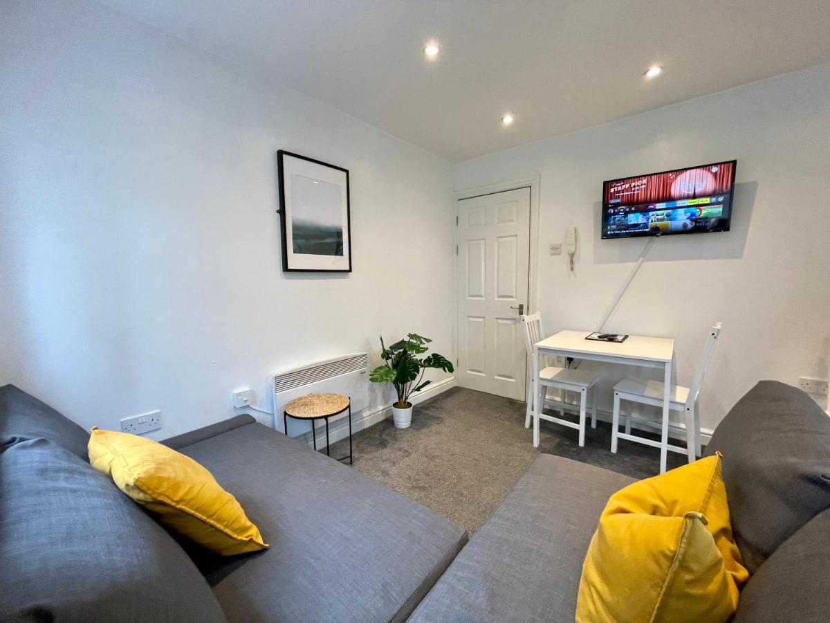6 Person Apartment In City Centre Cardiff Kültér fotó